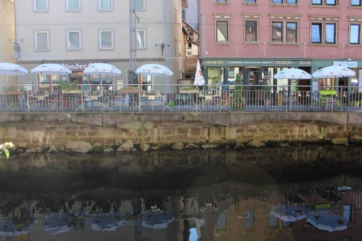 Moderne Wohnung Schwarzwald - In Bester Lage Direkt Am Fluss Bad Wildbad Eksteriør bilde